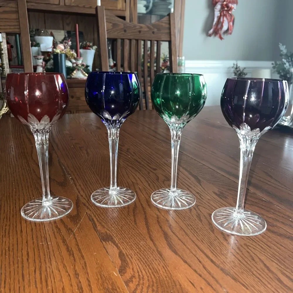AJKA Marsala Cut-to-Clear 8.25” Crystal Wine Glasses,‎ Set of 4, Various Colors